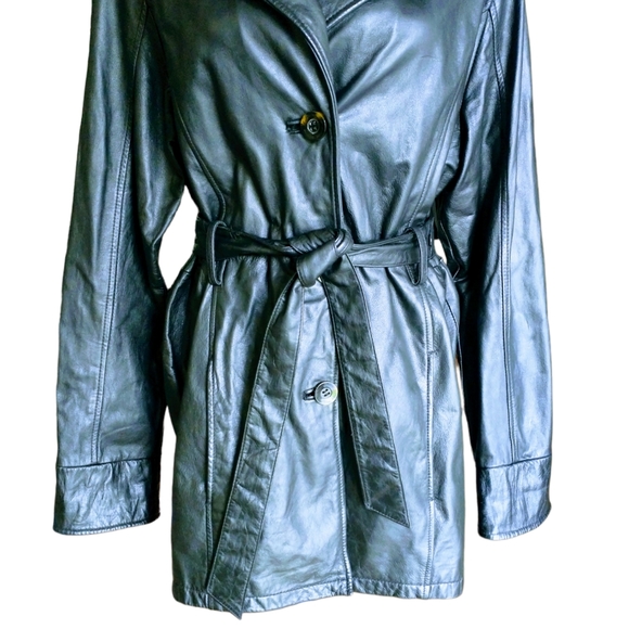 Women's Black Leather Jacket - Picture 6 of 12